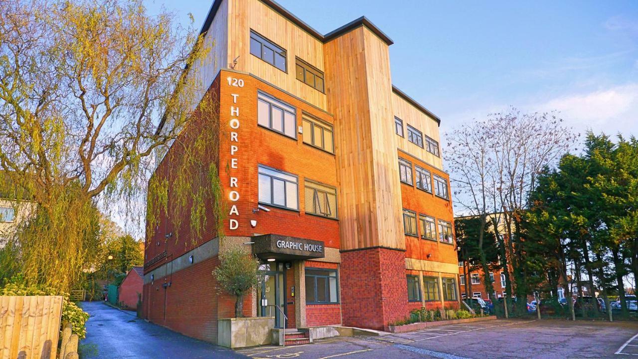 Graphic House Aparthotel Норуич Екстериор снимка