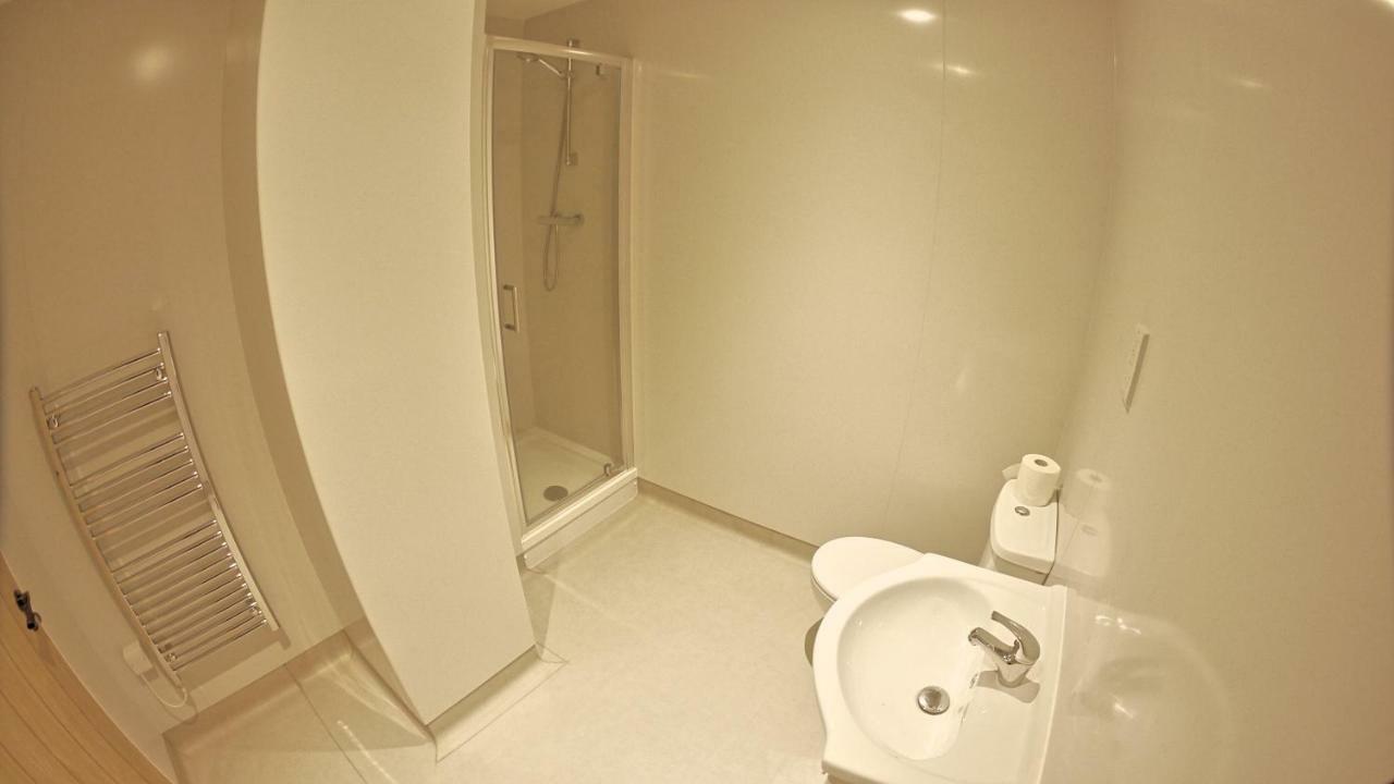 Graphic House Aparthotel Норуич Екстериор снимка